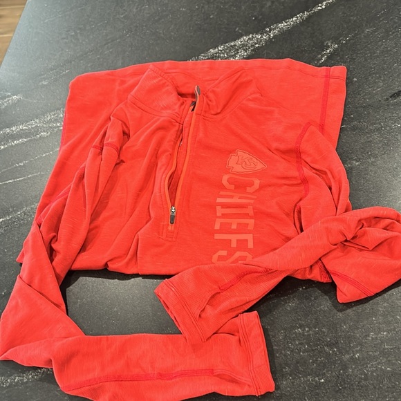 Nike chiefs, dry fit, half zip up. - Picture 11 of 15